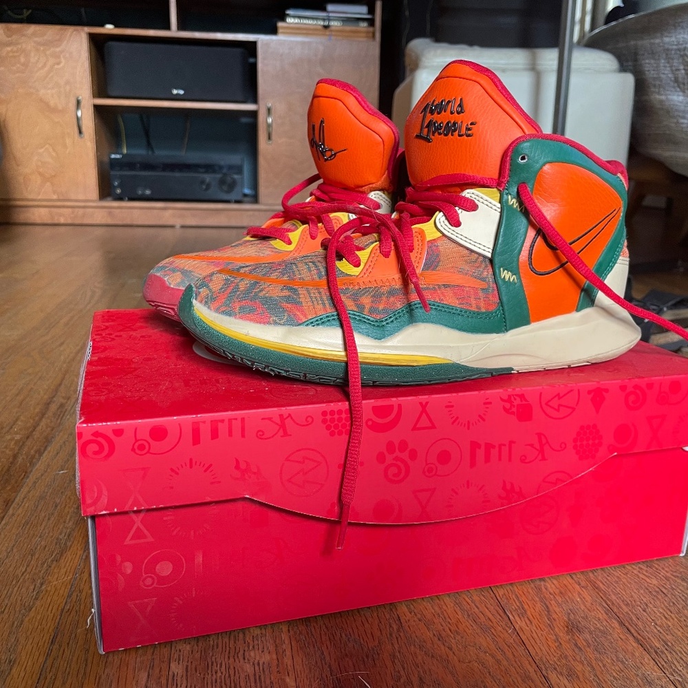 Nike kyrie infinity boys basketball sneaker